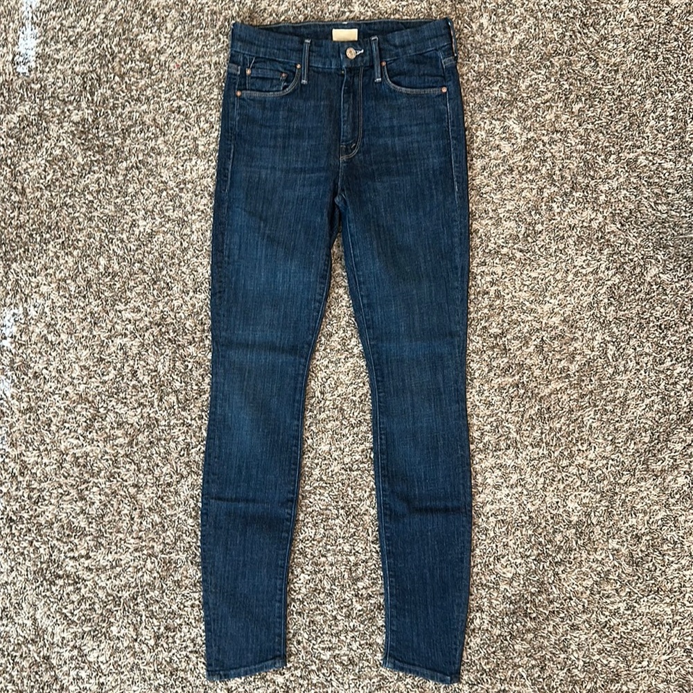 MOTHER Denim The Looker Clean Sweep 25